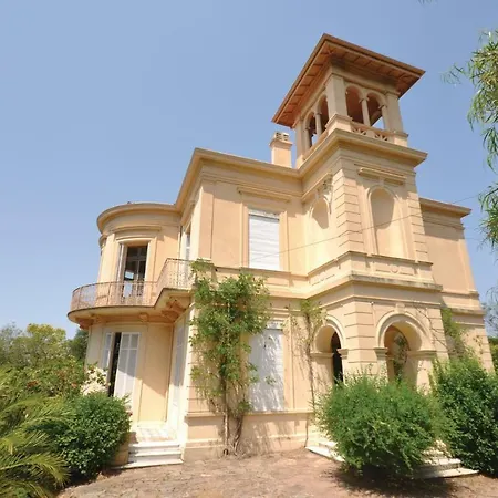 Beautiful Home In Saint Raphael Holiday home *